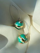 Load image into Gallery viewer, Bundar Earrings